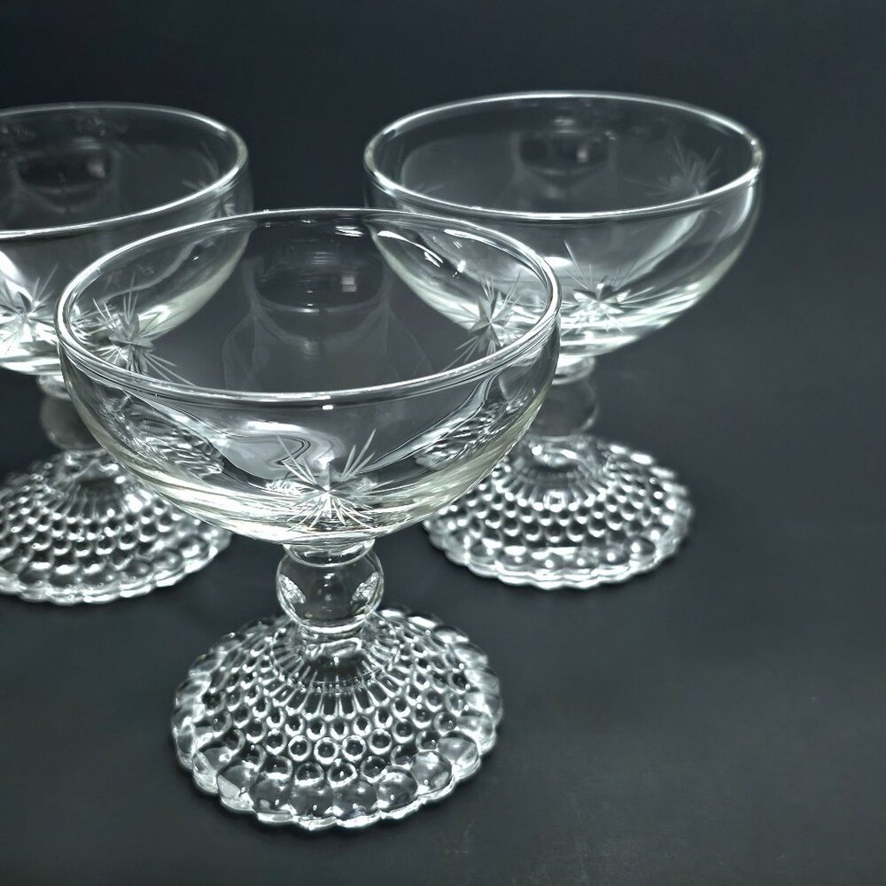 Anchor Hocking Bubble Foot Champagne Glasses 6oz cut glass starburst rays 4pc - Picture 5 of 8